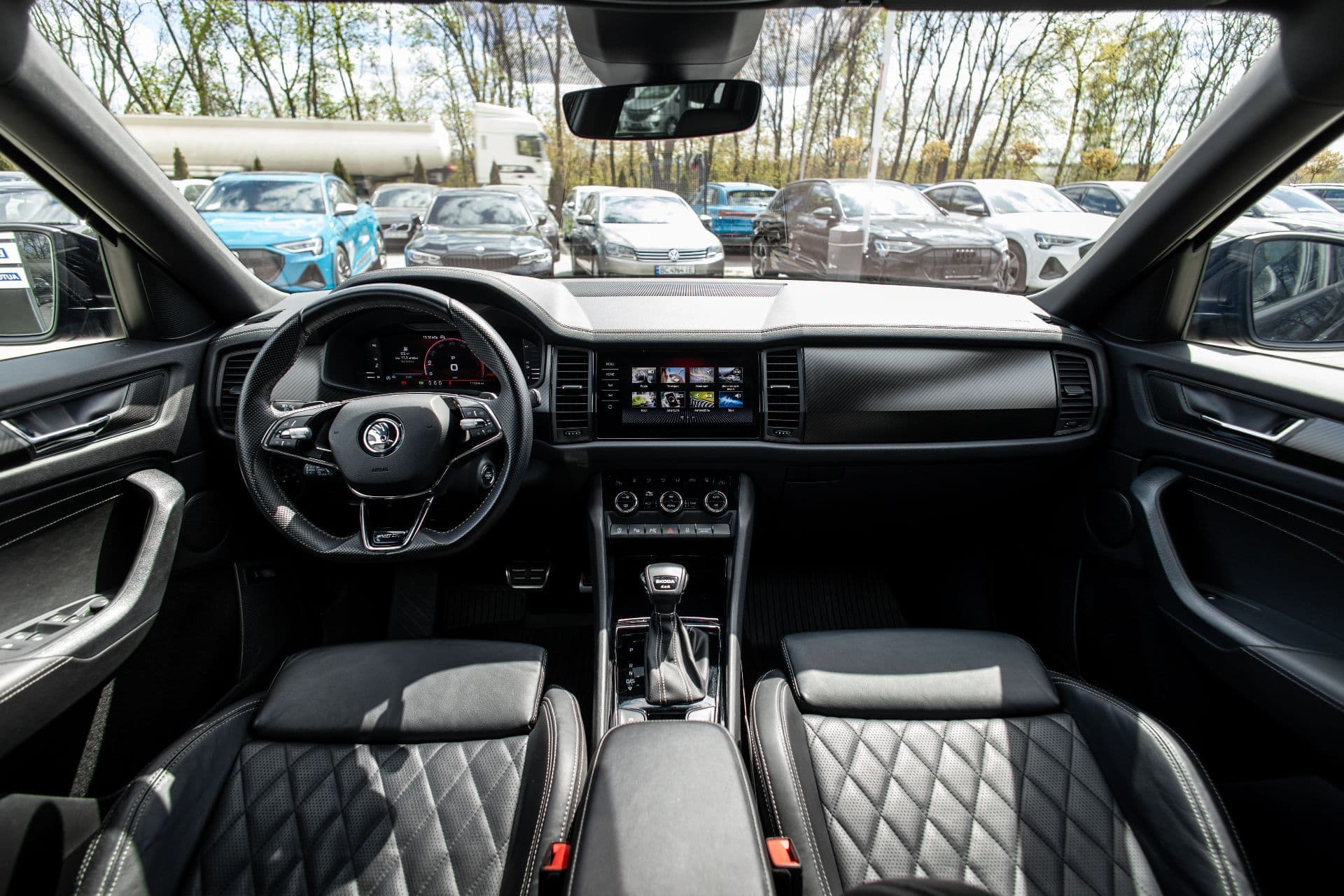 SKODA KODIAQ thumbnail 13