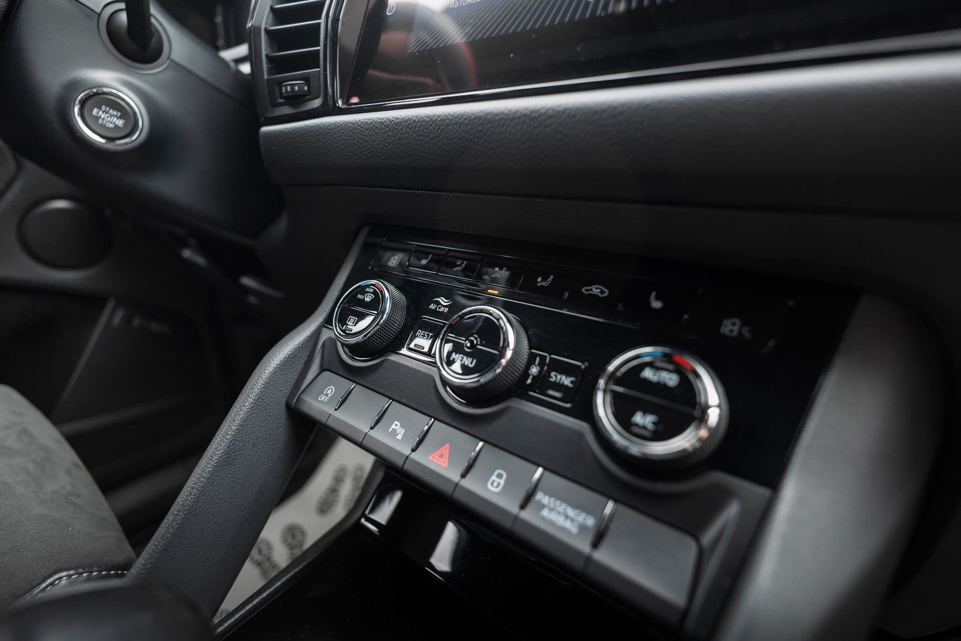 SKODA KODIAQ SPORTLINE thumbnail 25