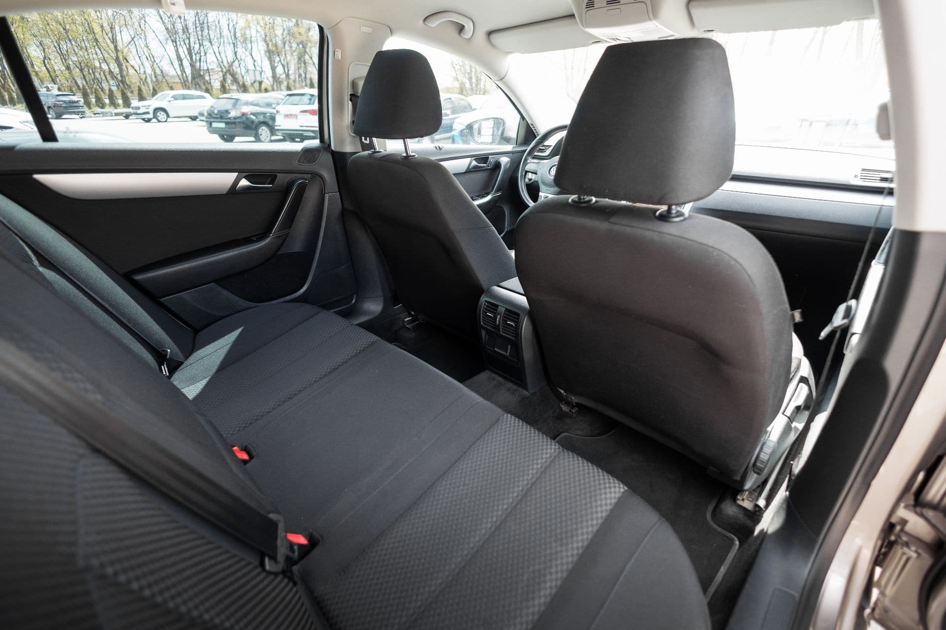 vw passat b7 thumbnail 14