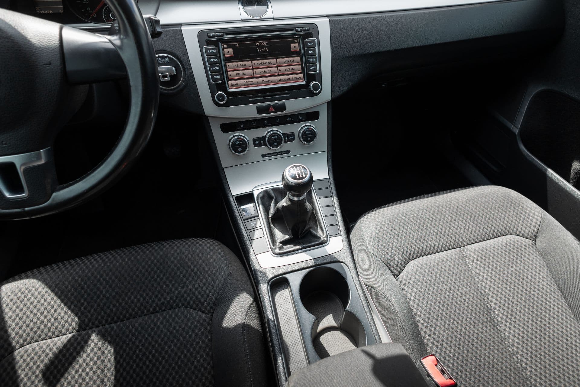 vw passat b7 thumbnail 9