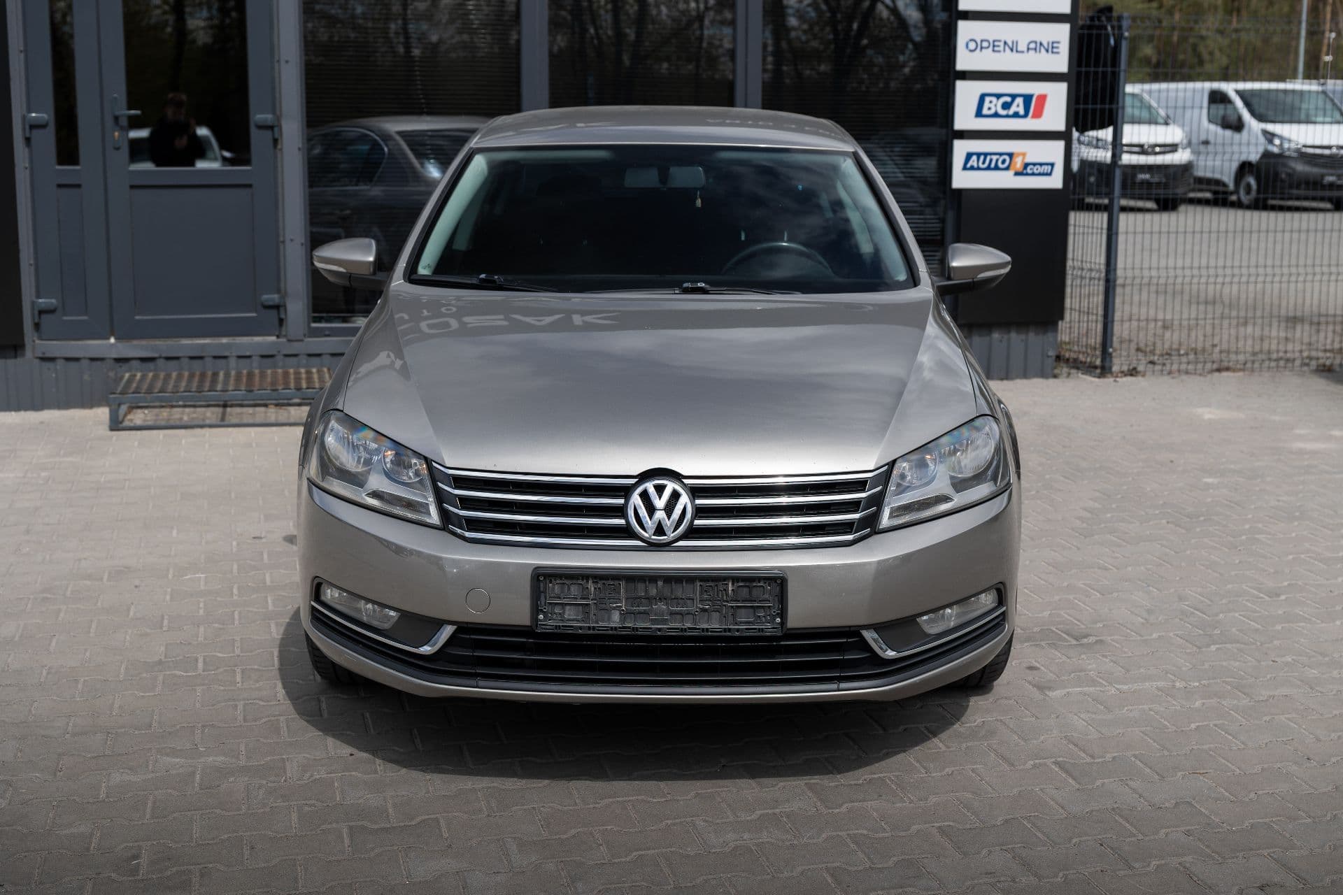 vw passat b7 thumbnail 2