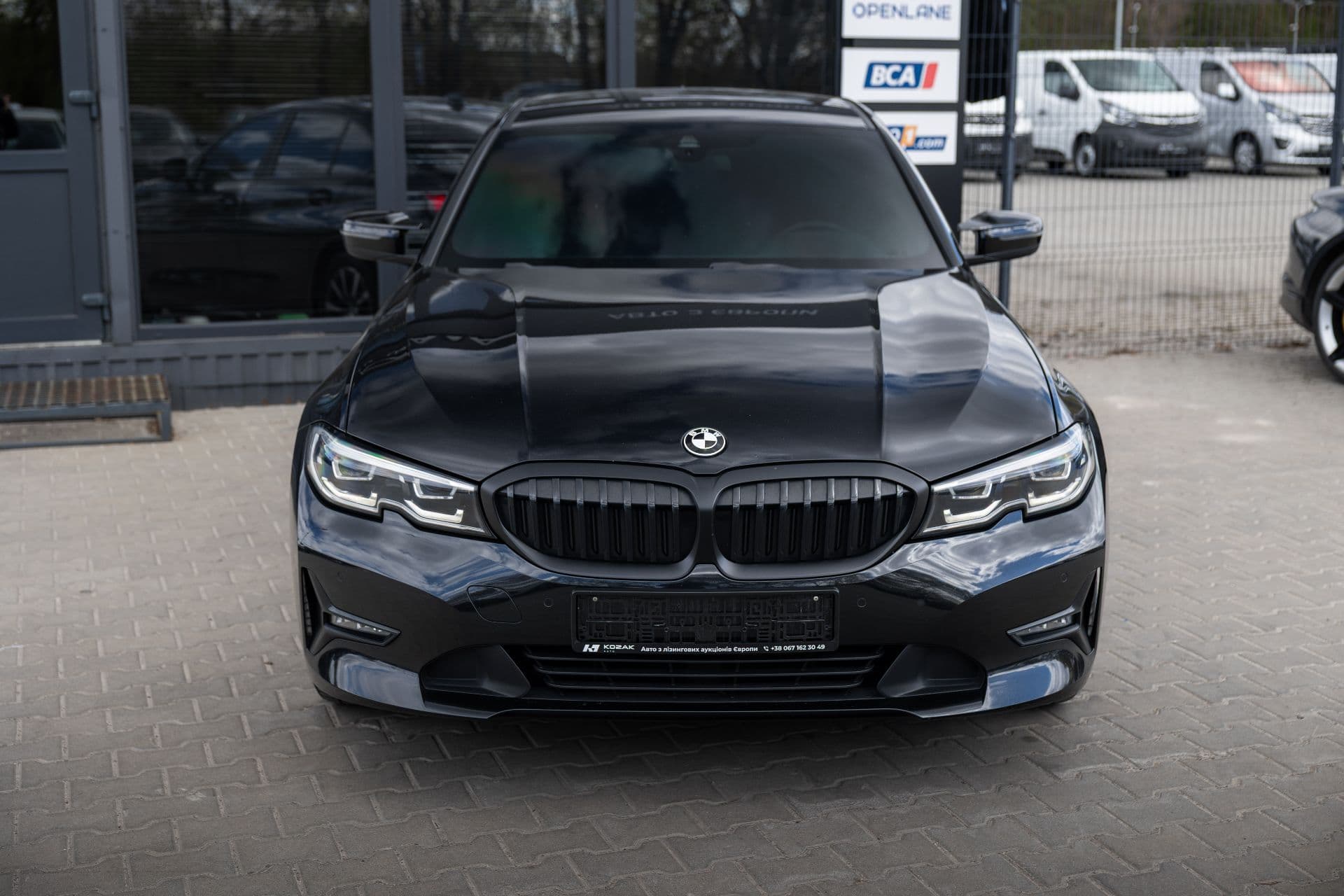 bmw 320d xdrive thumbnail 2