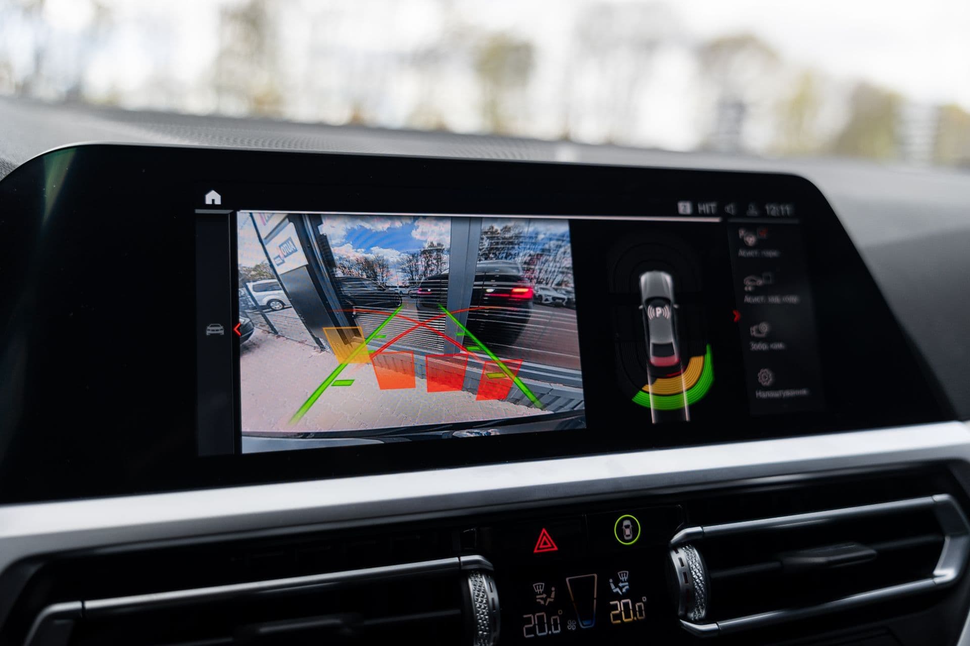bmw 320d xdrive thumbnail 16