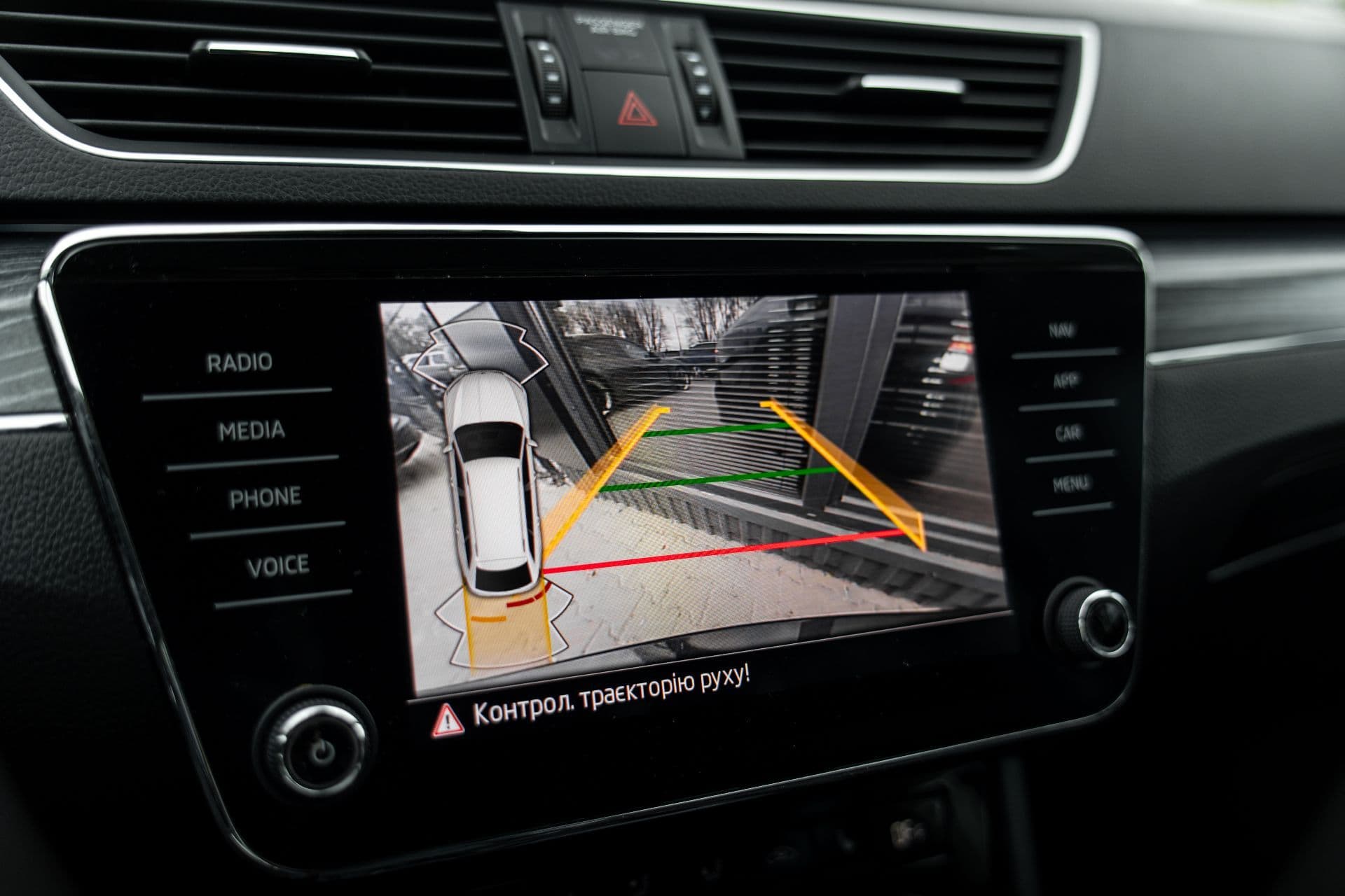 skoda superb thumbnail 15