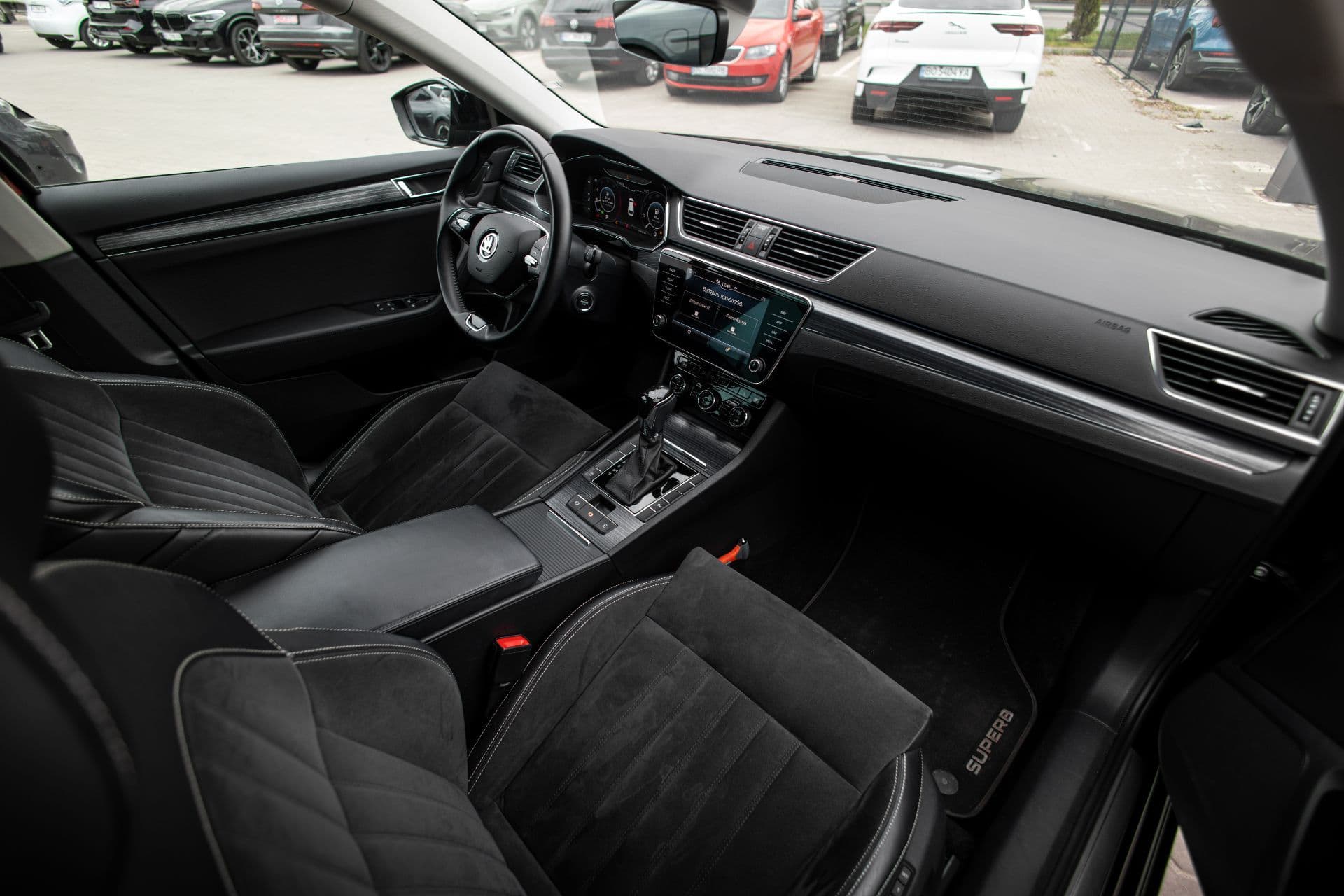 skoda superb thumbnail 11