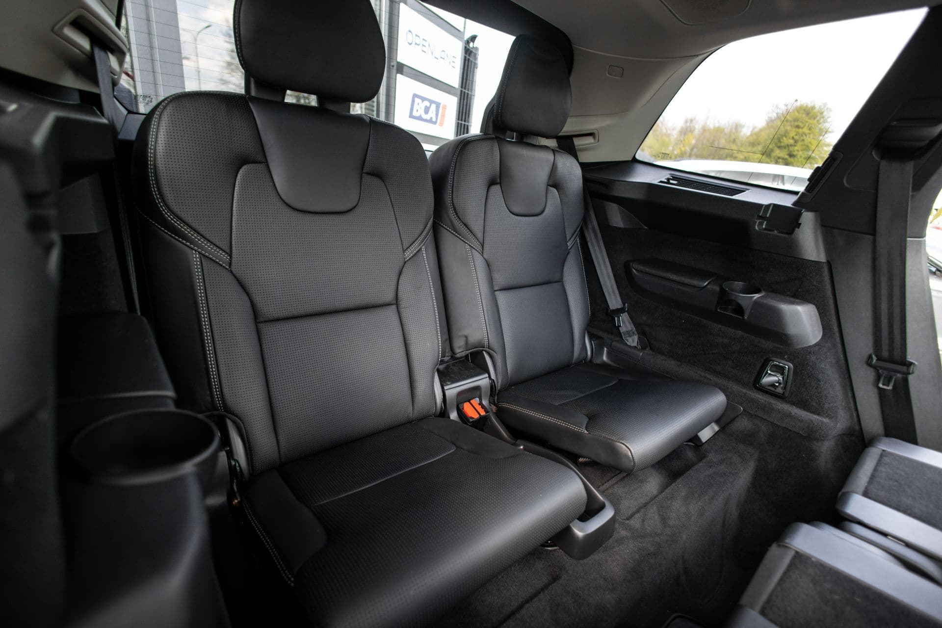 volvo xc90 thumbnail 9