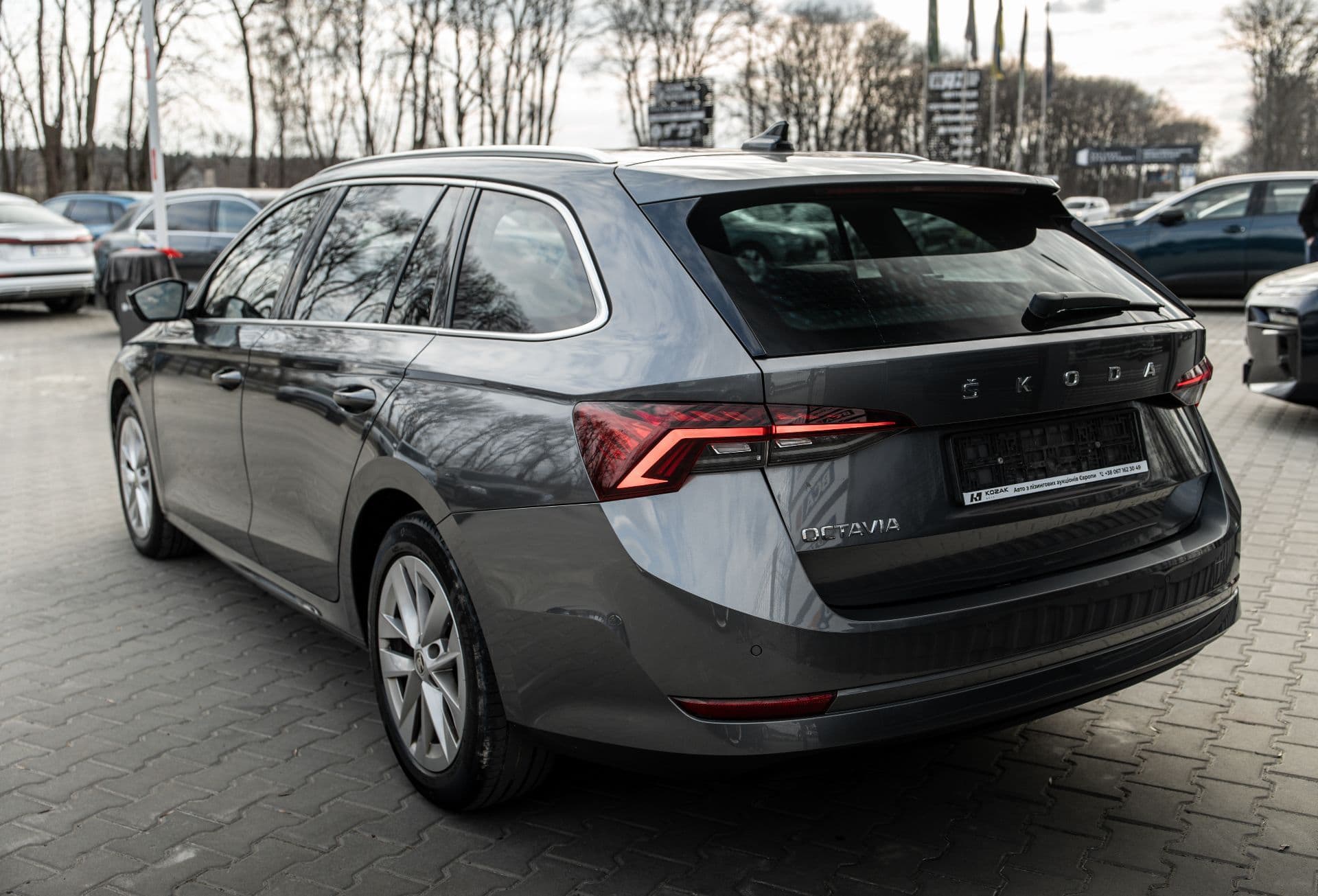 SKODA OCTAVIA A8 thumbnail 6