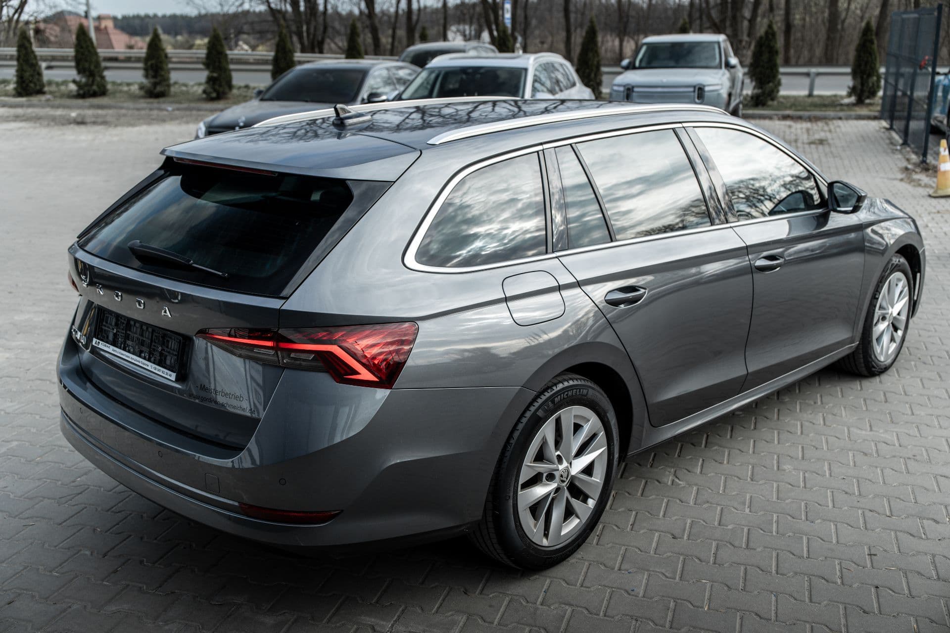SKODA OCTAVIA A8 thumbnail 4