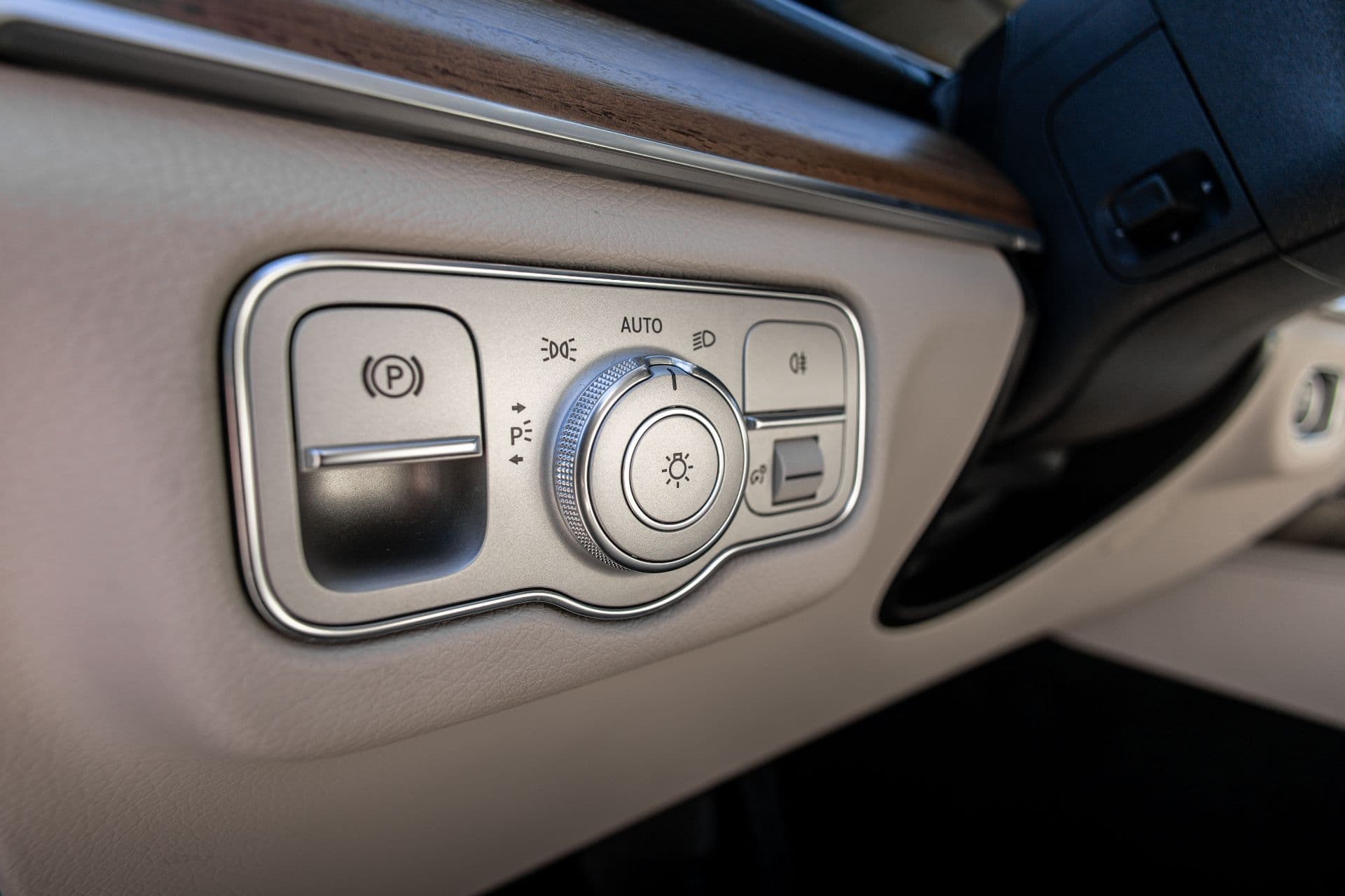 MERCEDES-BEBZ GLE 350DE thumbnail 15