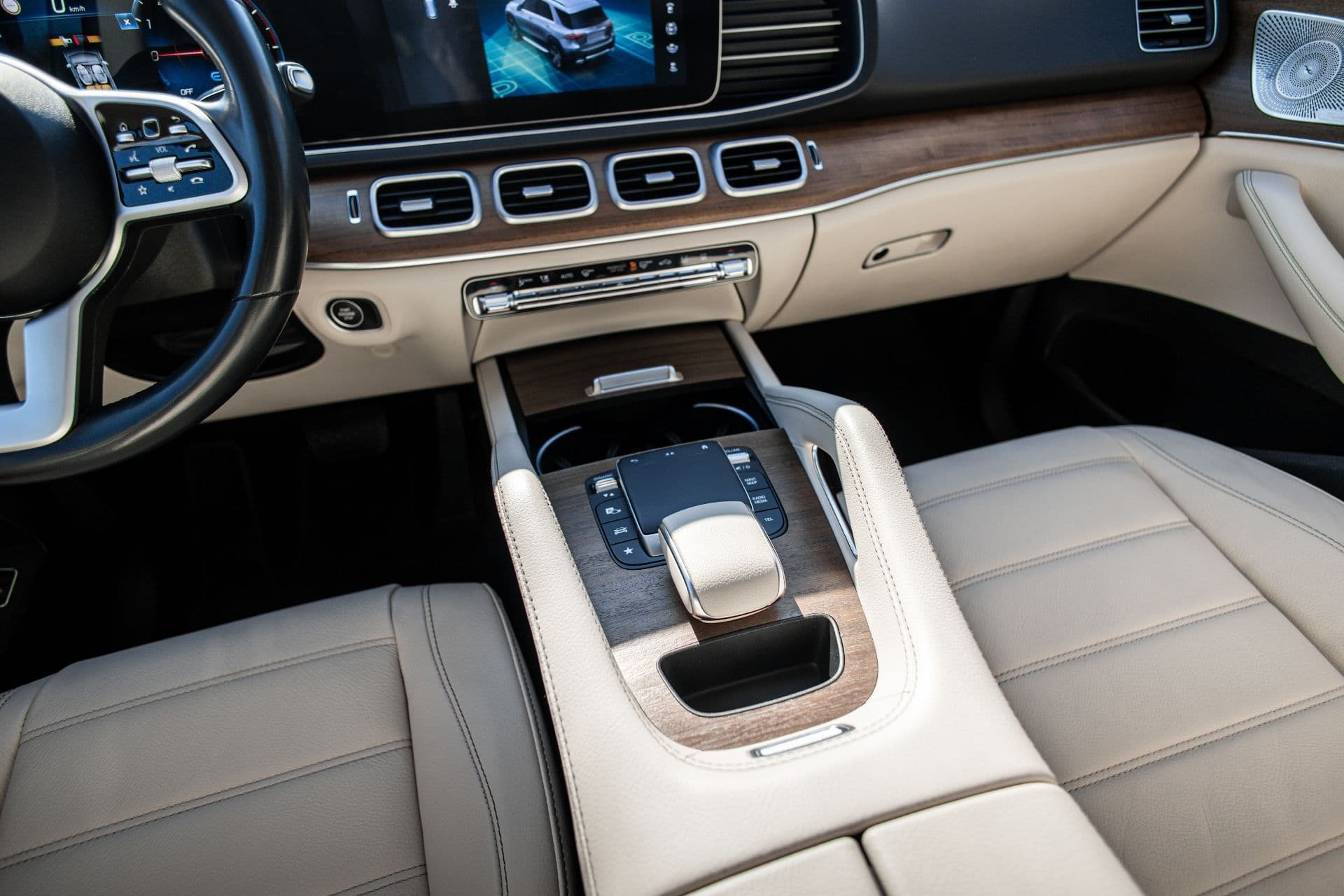 MERCEDES-BEBZ GLE 350DE thumbnail 11