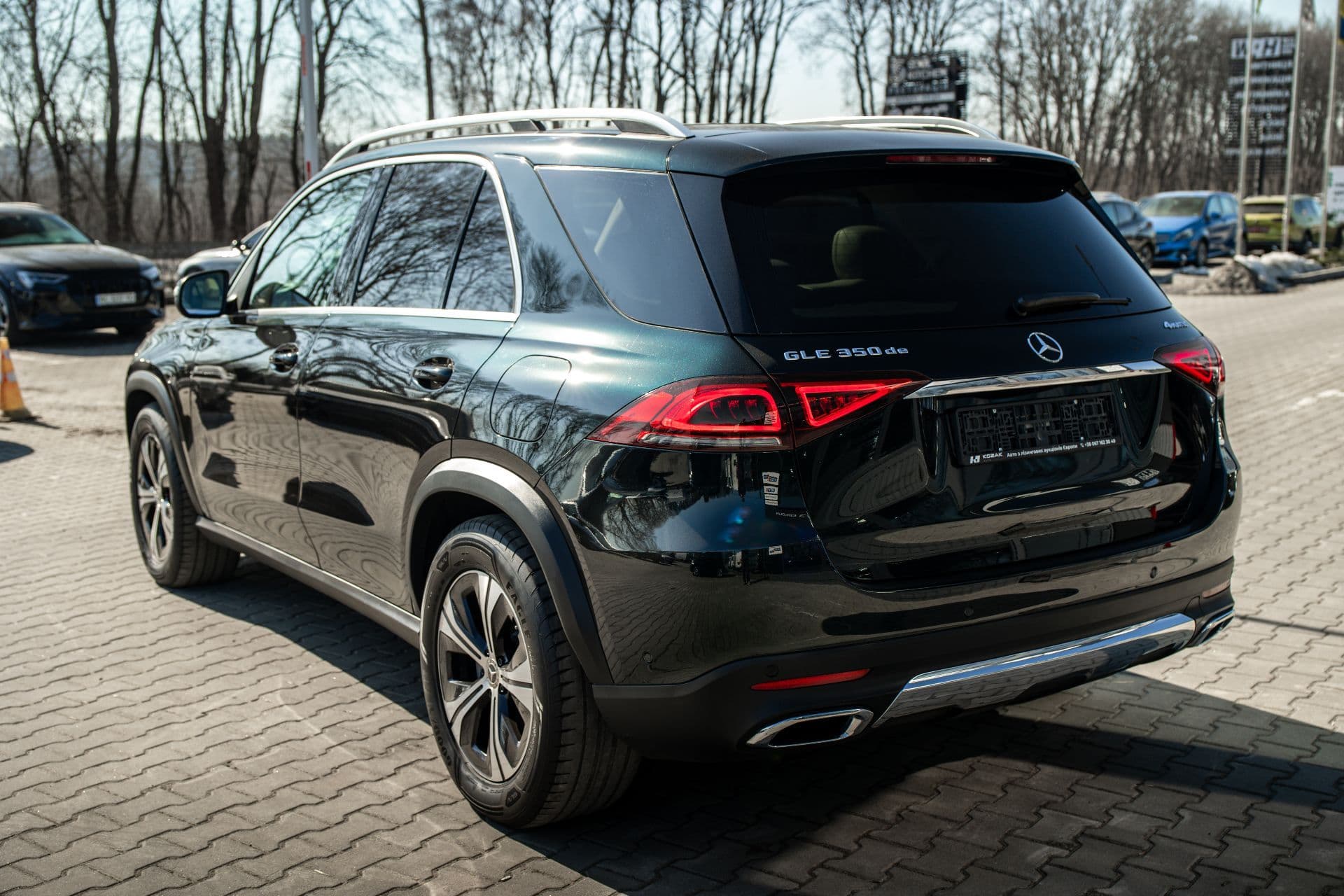 MERCEDES-BEBZ GLE 350DE thumbnail 6