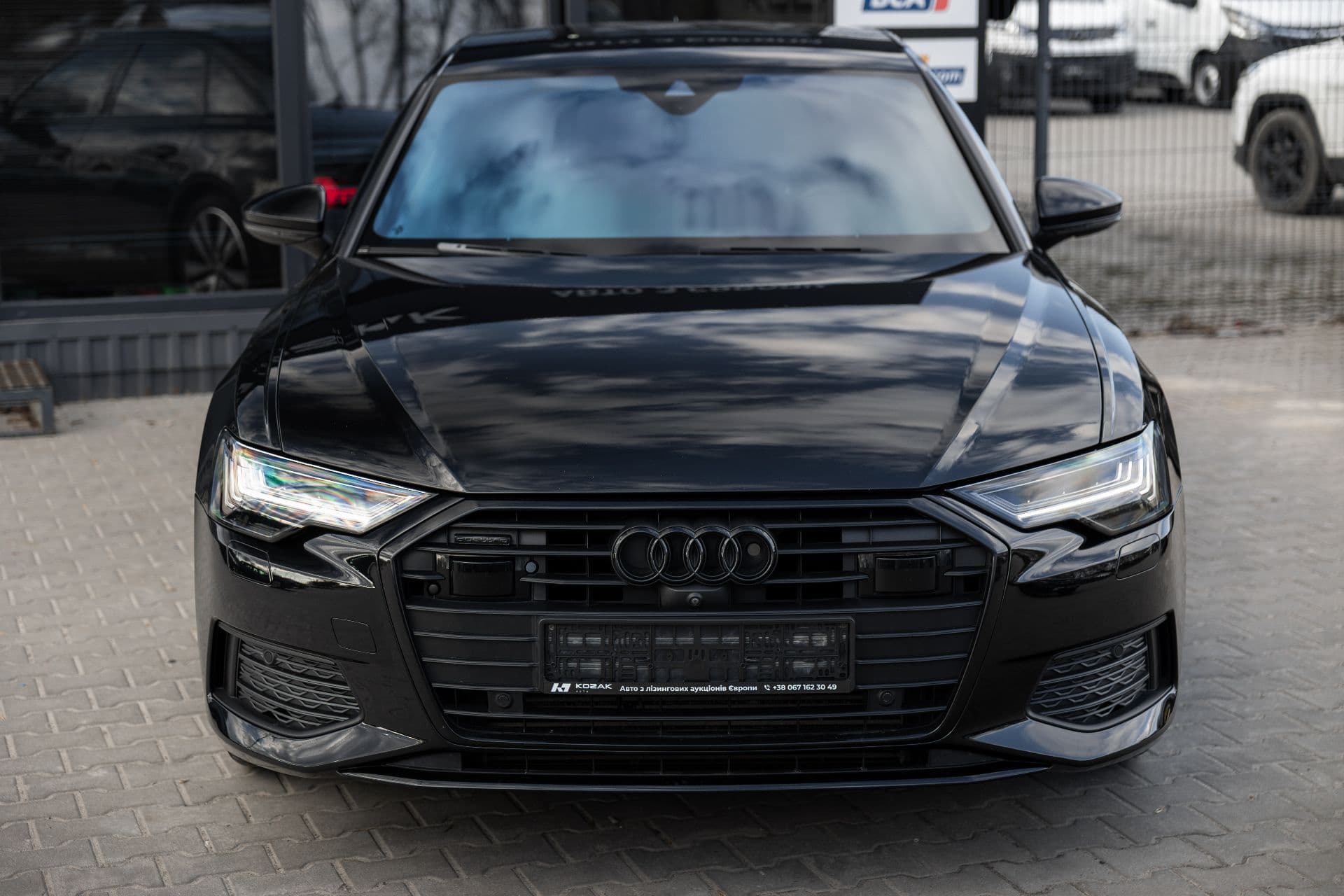 AUDI A6 C8 thumbnail 2