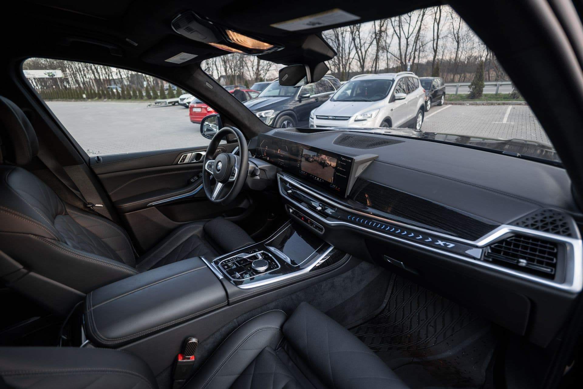 BMW X7 40i xDrive thumbnail 8