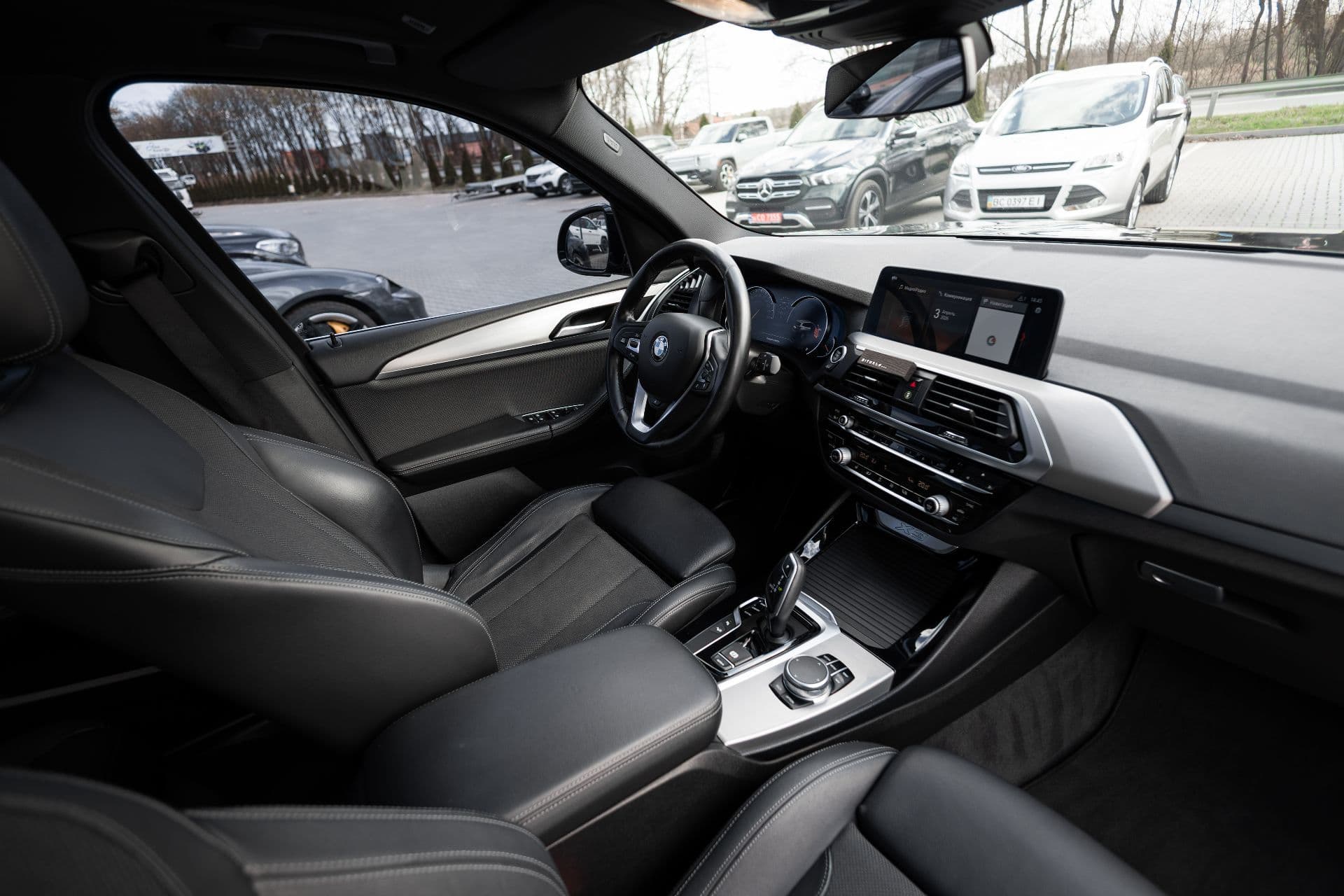 bmw x3 20d  thumbnail 9