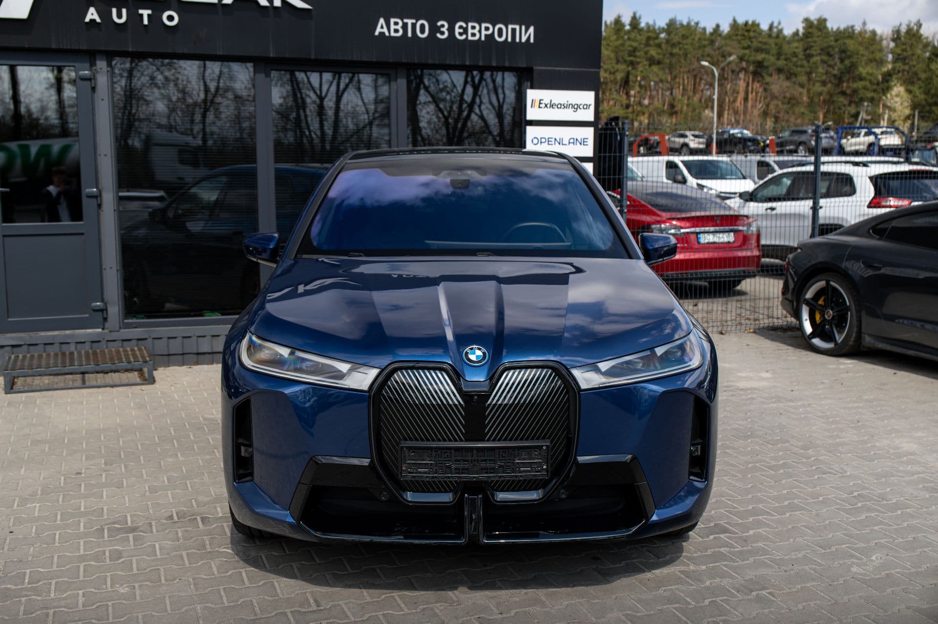 bmw ix 50 thumbnail 2